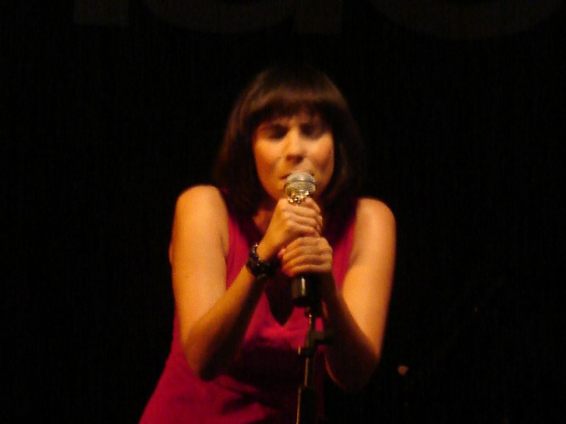 1 ano de “STAND UP POETRY – Diz-se Poesia com Andreia Macedo”